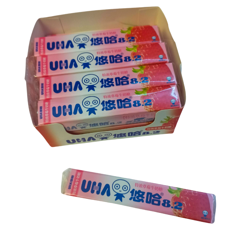 UHA Tokuno Milk Candy - Strawberry